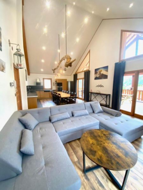220m apartment with terrace for 14 people
